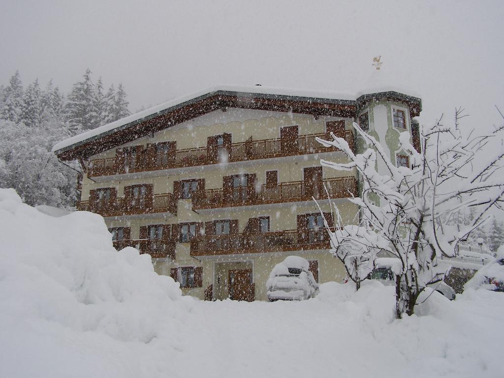 Appartamenti La Val อันดาโล ภายนอก รูปภาพ